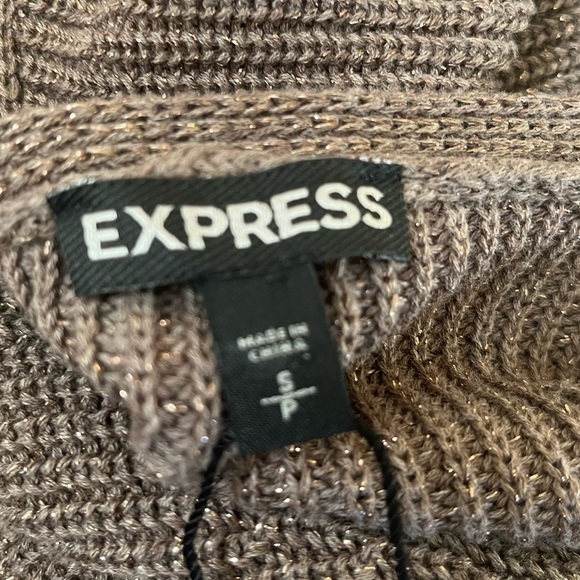 NWT express brand oversized shimmery 3/4 sleeve sweater small - Picture 3 of 7